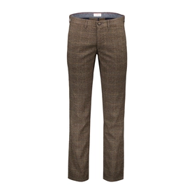 Max Goodman Chino